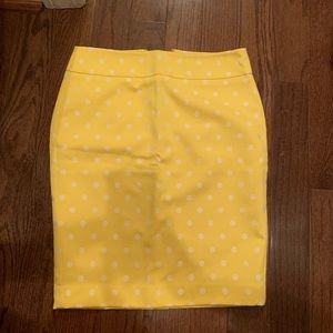Yellow polka dot pencil skirt.